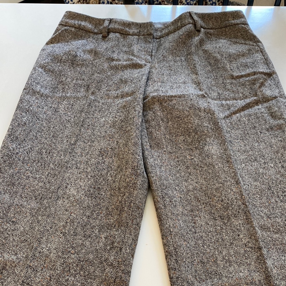 Woman’s pants.
